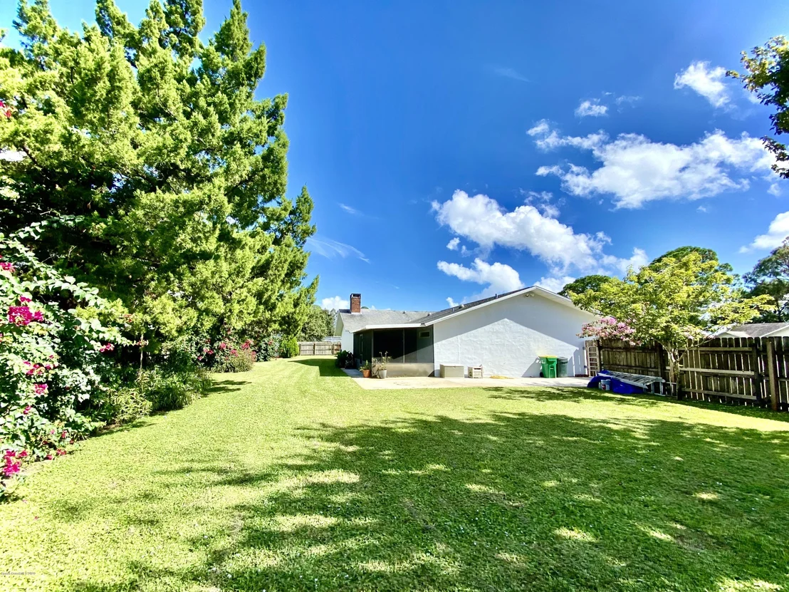 Photo of 5282 Bridge Road