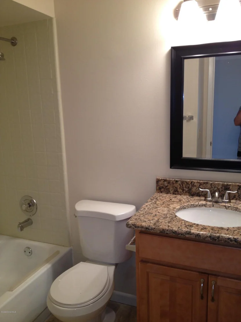 Photo of 1664 Clover Circle