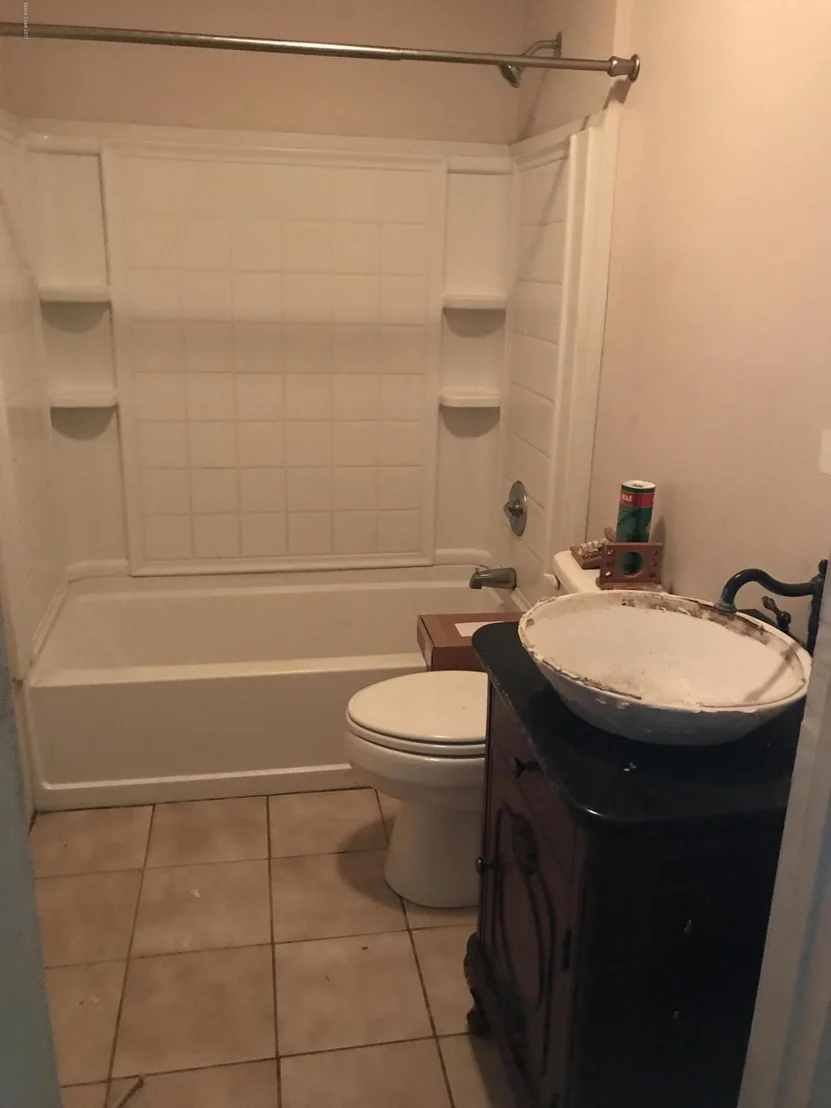 Photo of 1419 Floyd Drive