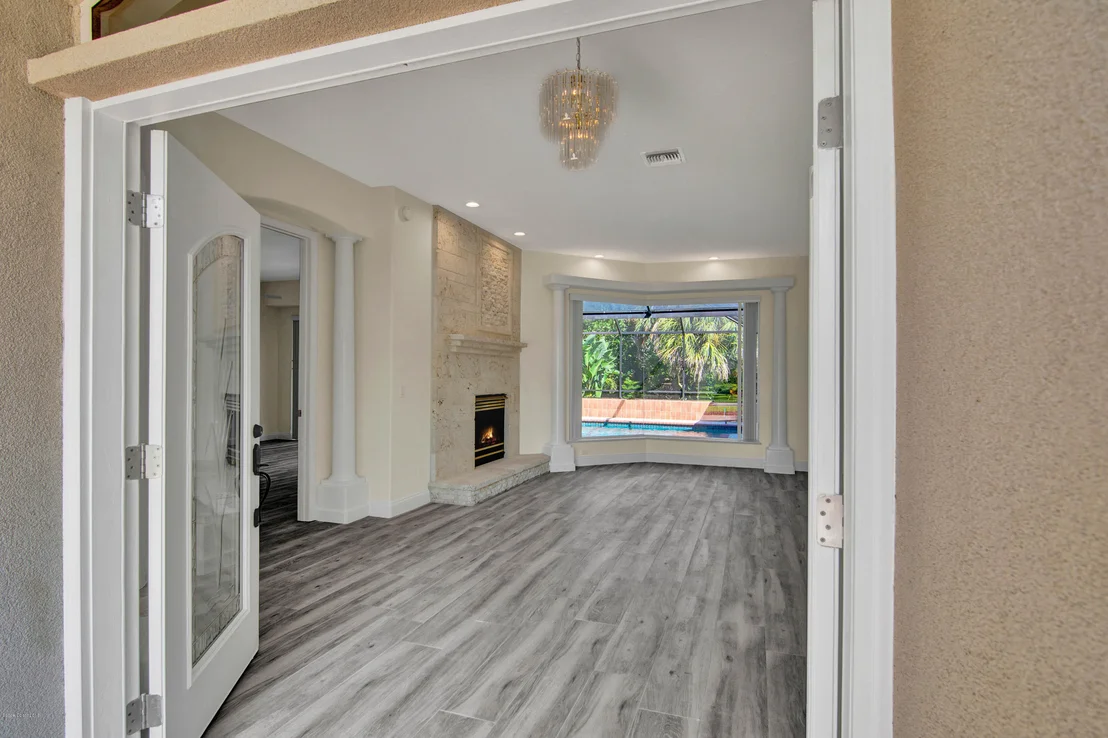 Photo of 142 Hidden Cove Drive