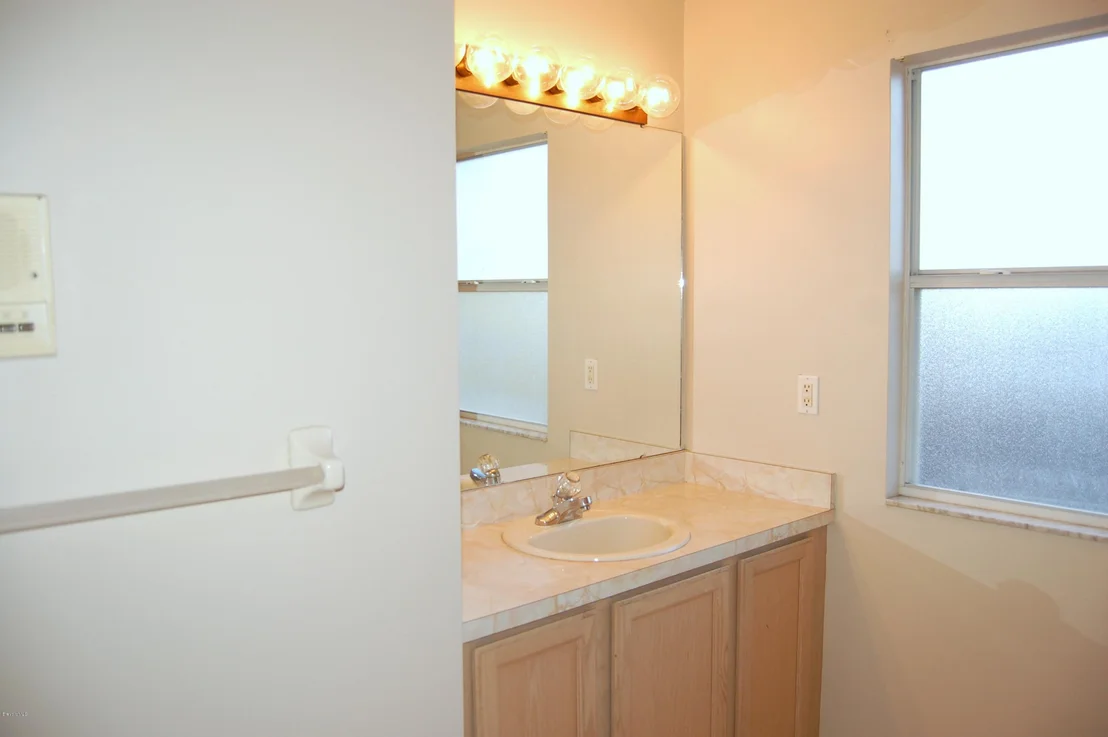 Photo of 150 Lancer Oak Drive