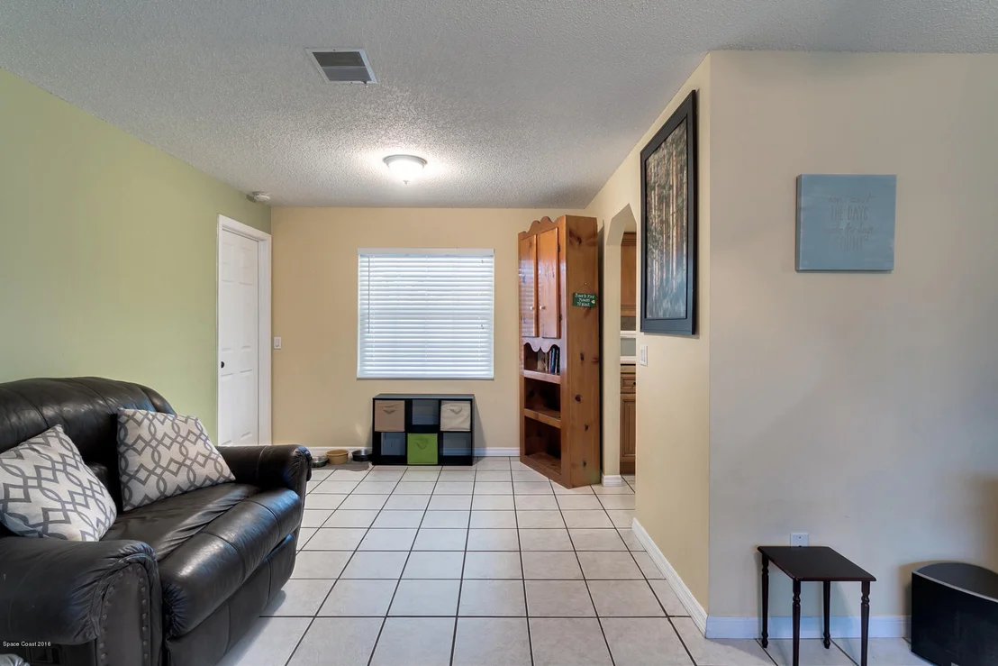Photo of 2609 Corbusier Drive