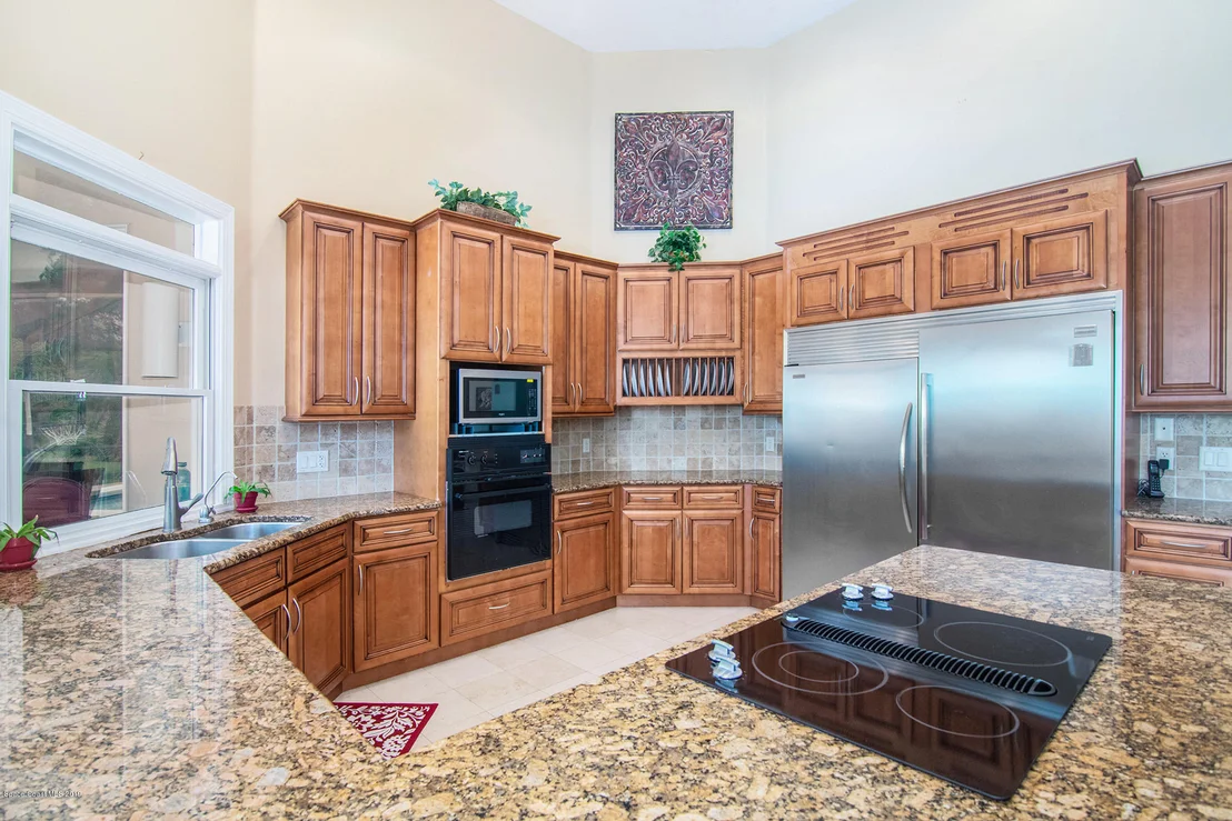 Photo of 717 Oak Park Drive