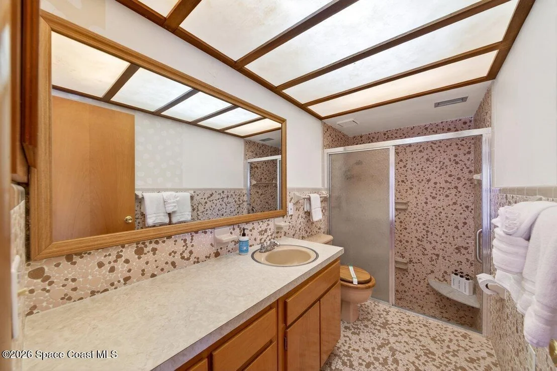 Photo of 200 Rose Drive