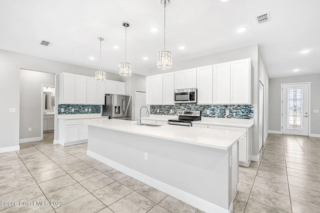 Photo of 3521 Breezy Point Lane