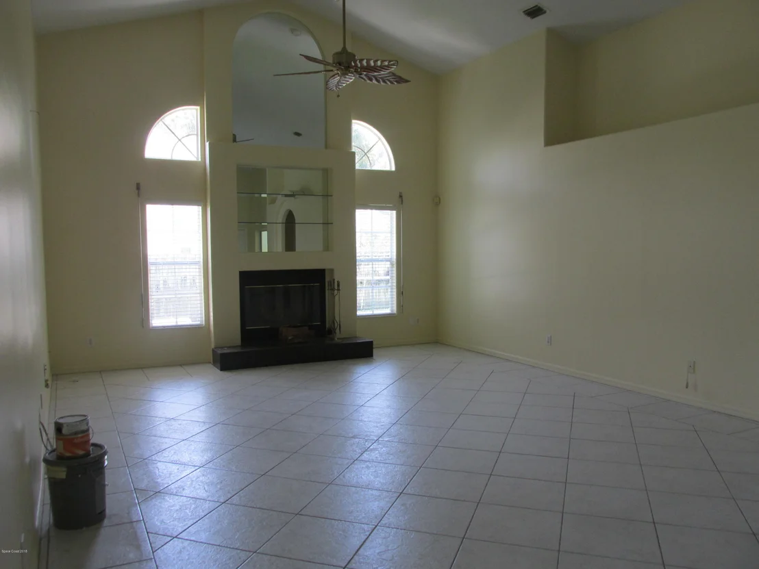 Photo of 2761 NE School Drive NE