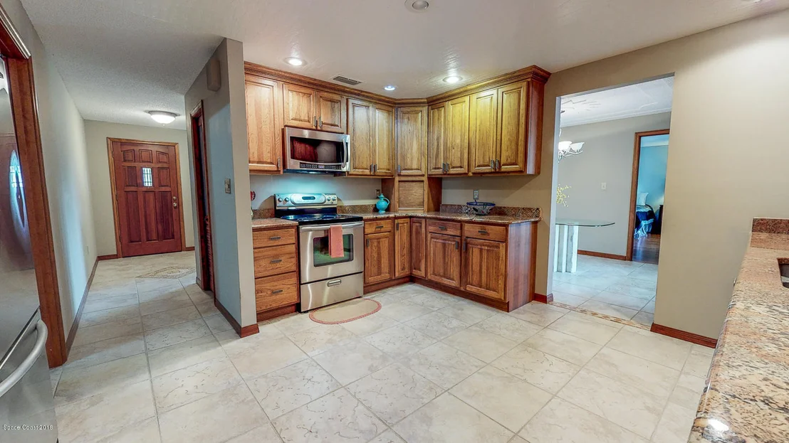 Photo of 2040 Benjamin Road