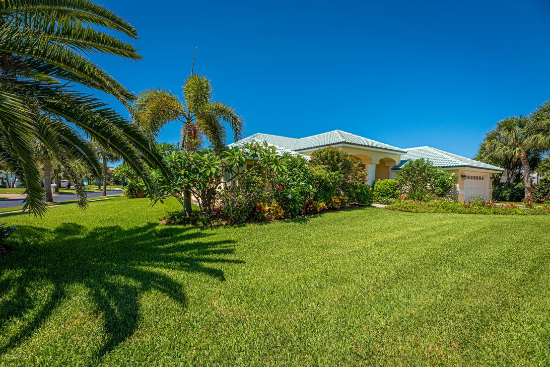 Photo of 312 Island Drive