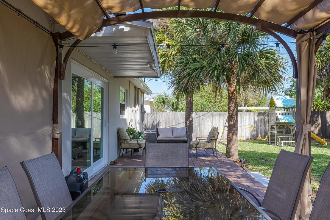 Photo of 160 Melaleuca Drive