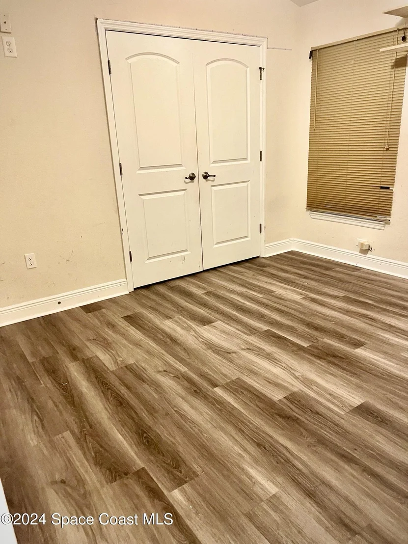 Photo of 596 Mason