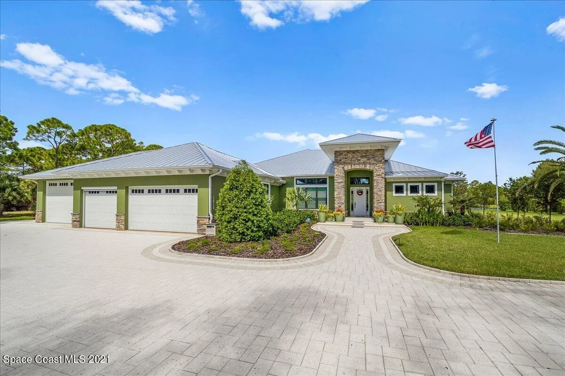 Photo of 2410 Pimlico Lane