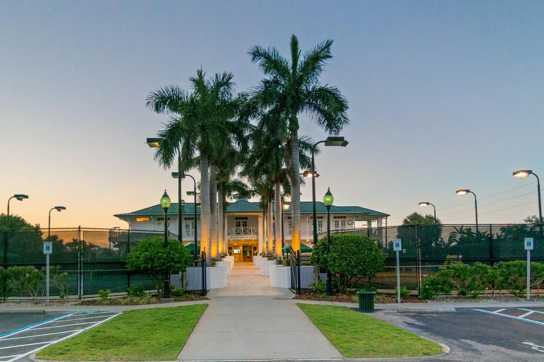 Photo of 654 Hummingbird Drive
