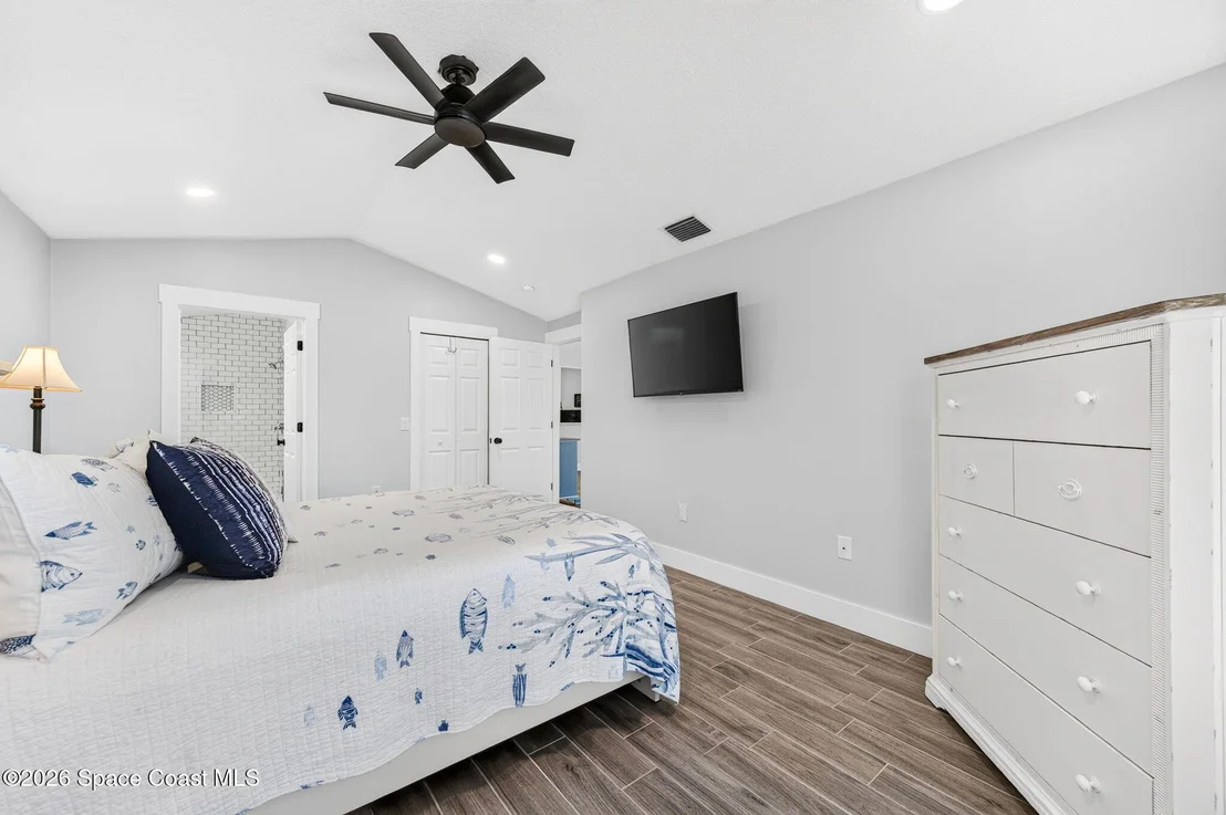 Photo of 2453 Addington Circle