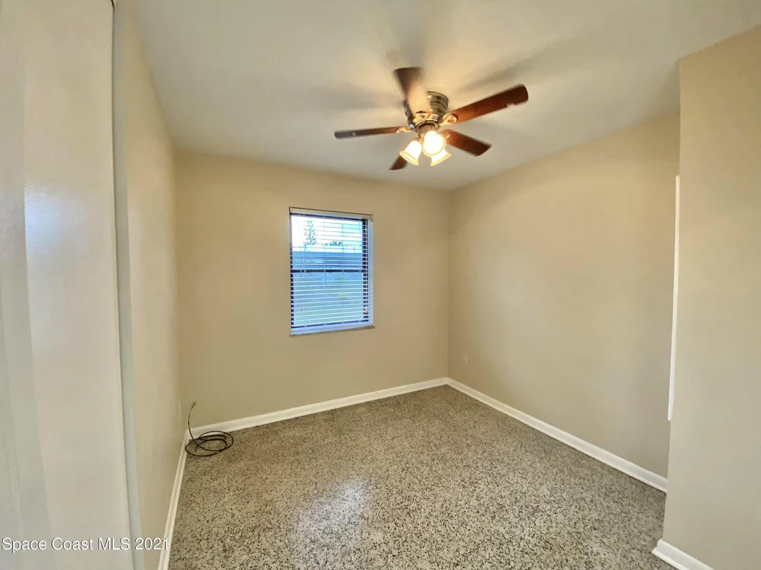 Photo of 1010 Bianca Drive NE