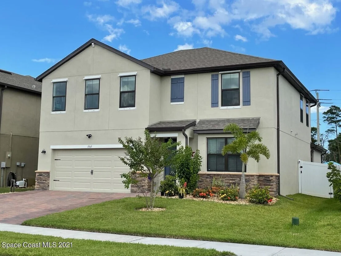 Photo of 1565 Fuji Drive