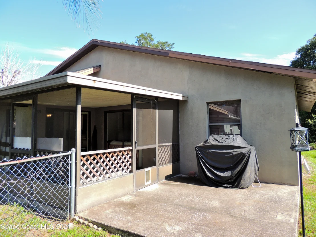 Photo of 6105 Wilderness Avenue