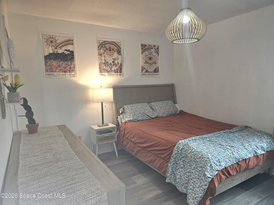 Photo of 910 Ithaca Avenue SE