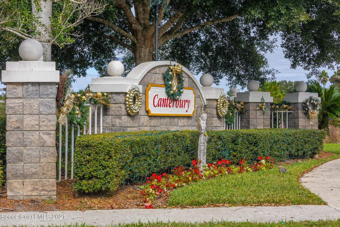 Photo of 2378 Golf Vista Boulevard