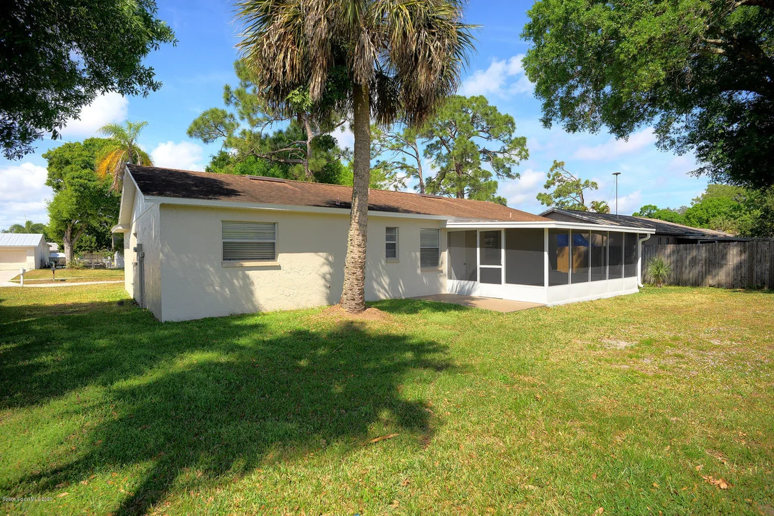 Photo of 538 Edward Road