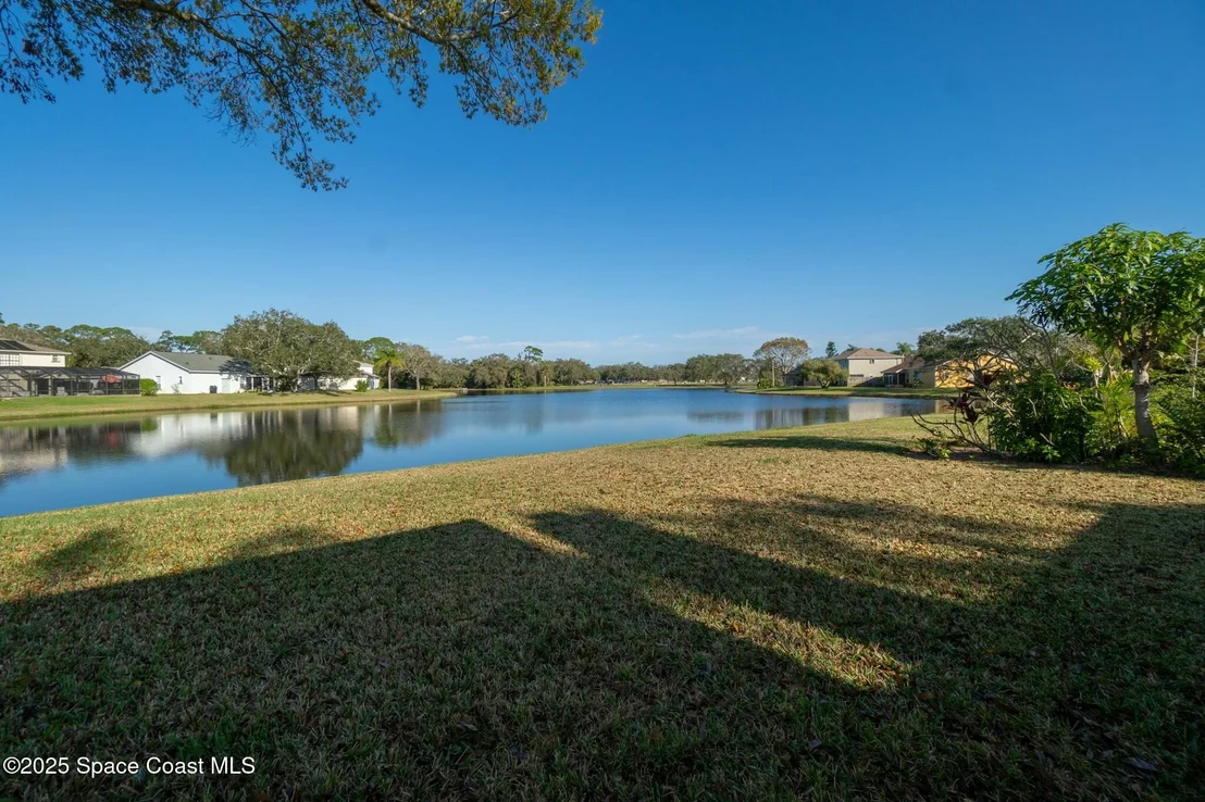 Photo of 6996 Hammock Lakes Drive