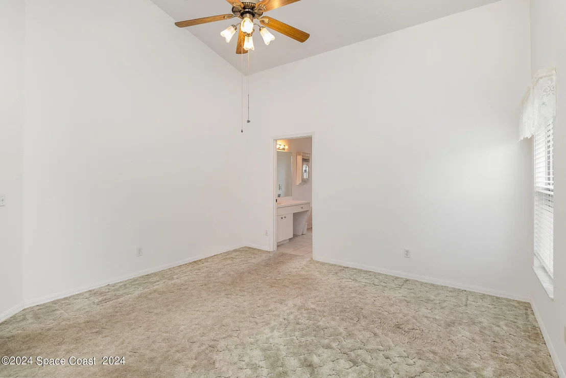 Photo of 2327 Hidden Pine Lane NE