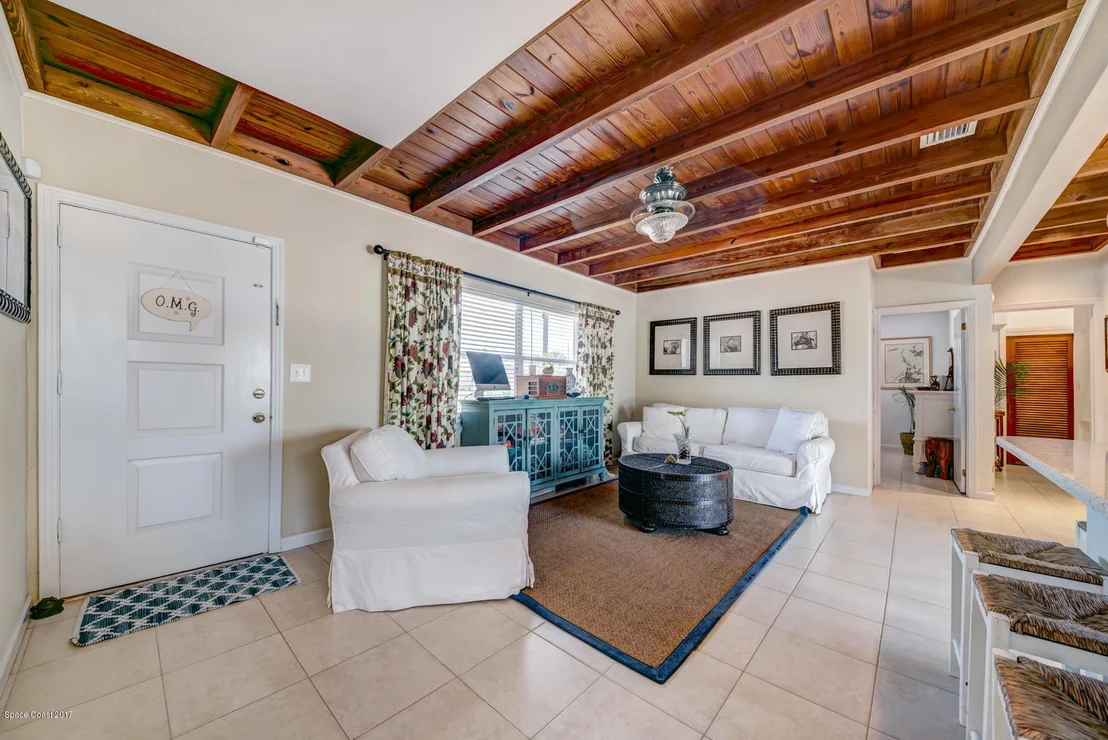 Photo of 113 Franklyn Avenue
