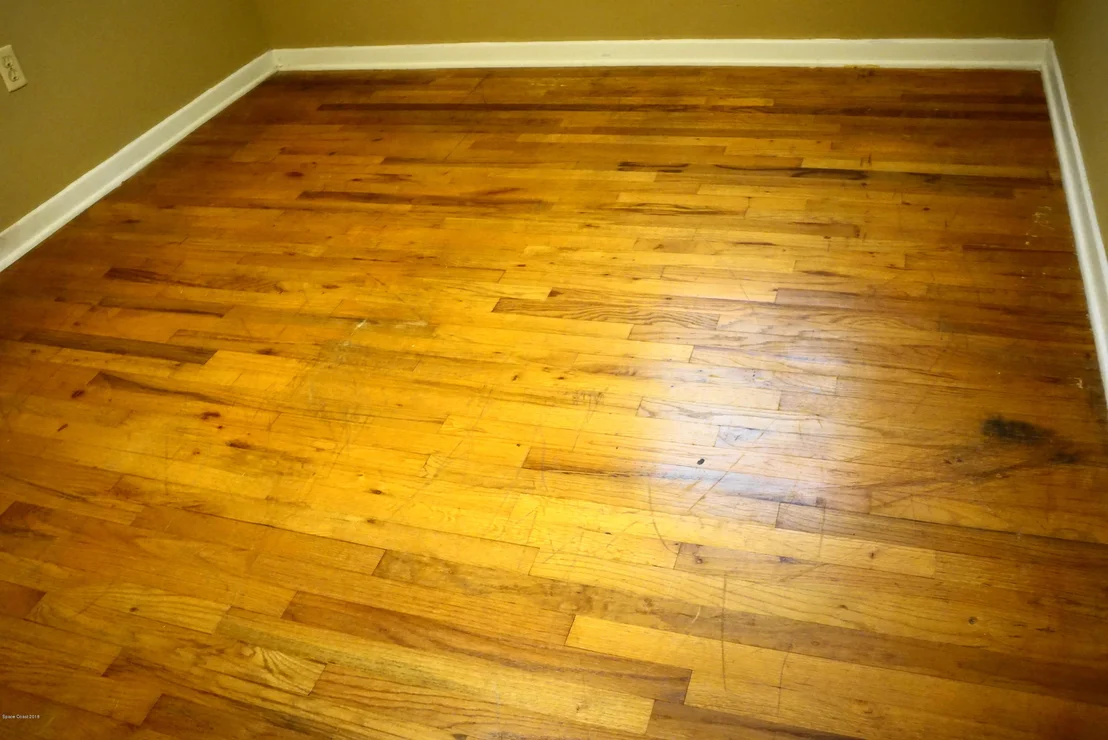 Photo of 635 Orange Court