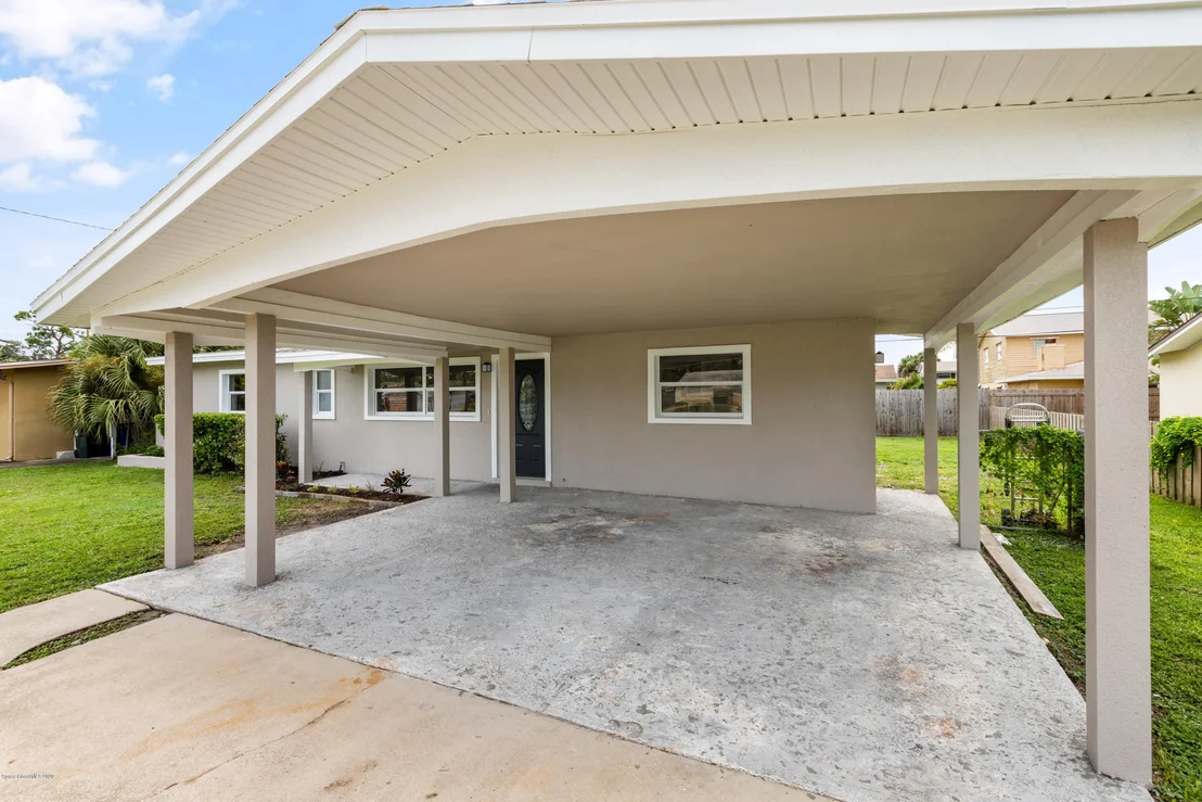Photo of 1714 Hubbard Drive