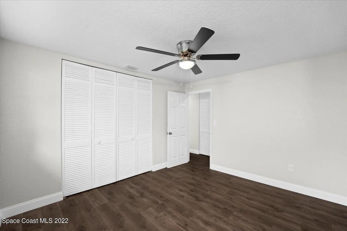 Photo of 893 Midland Road