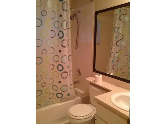 Photo of 1260 NE Jade