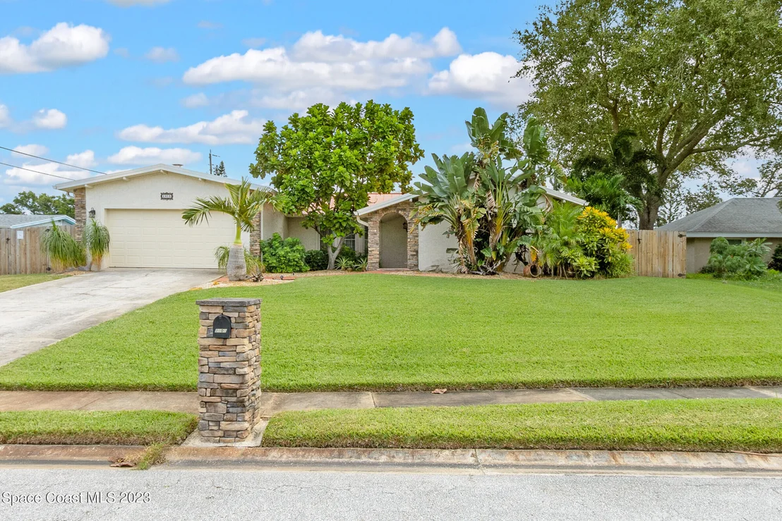 Photo of 2803 Cameron Street