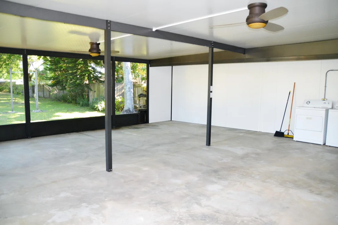 Photo of 1710 Trimble Road