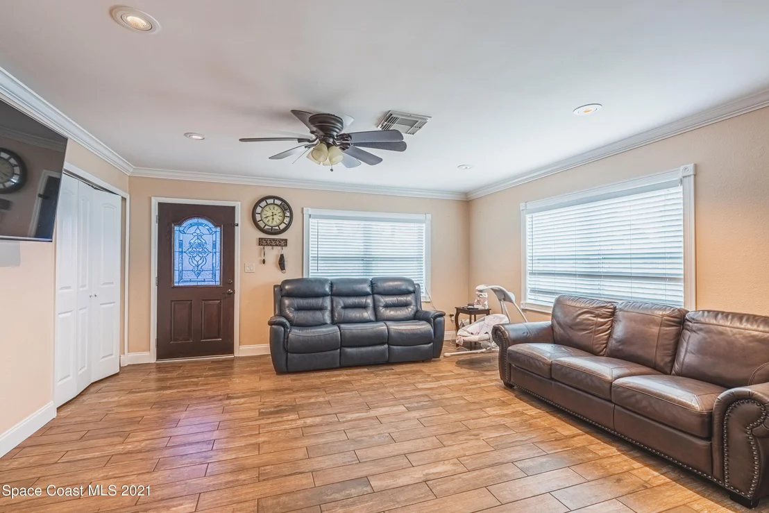 Photo of 200 Lantana Lane
