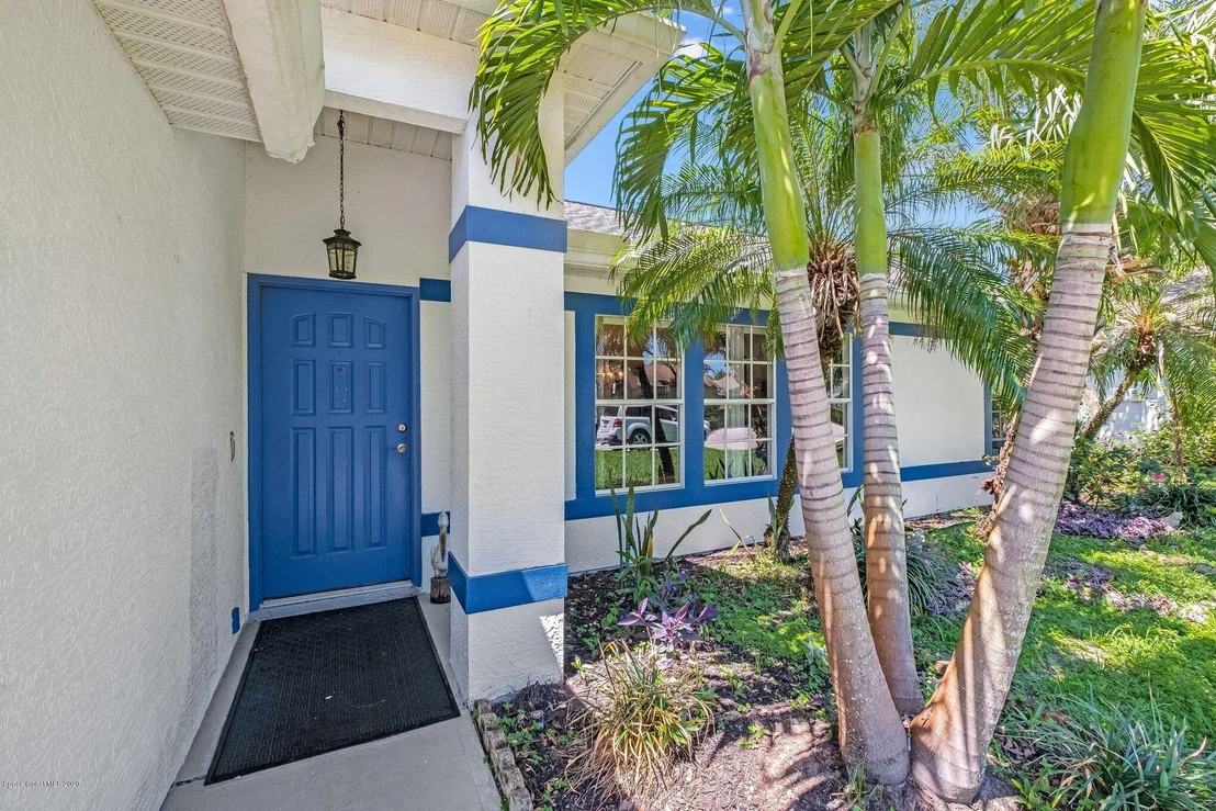 Photo of 3351 Lake View Circle