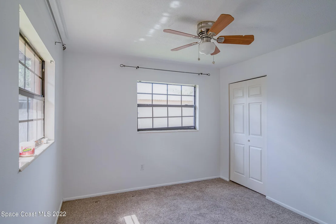 Photo of 847 Clarke Avenue