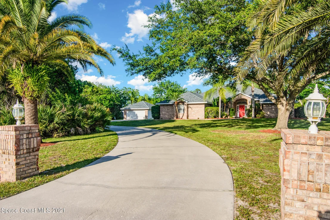 Photo of 1765 Sandy Creek Lane