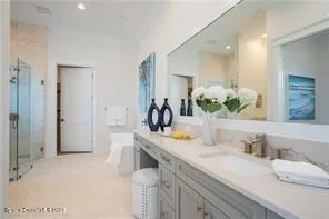 Photo of 50 Strand Drive