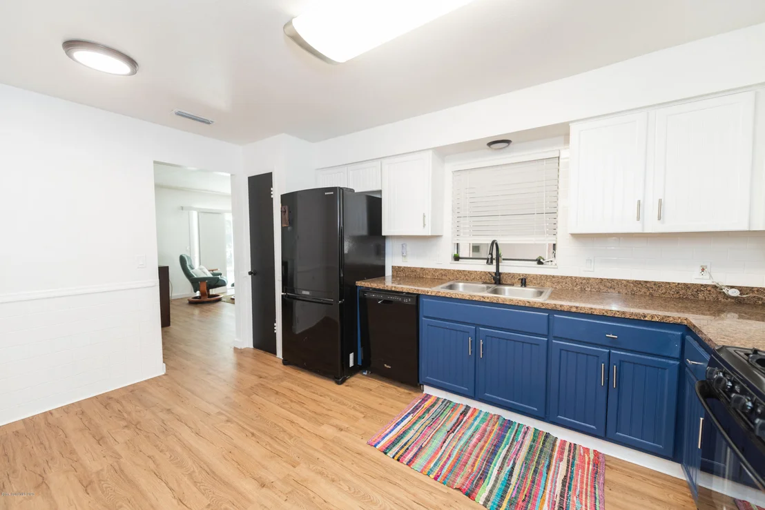 Photo of 1333 Estridge Drive