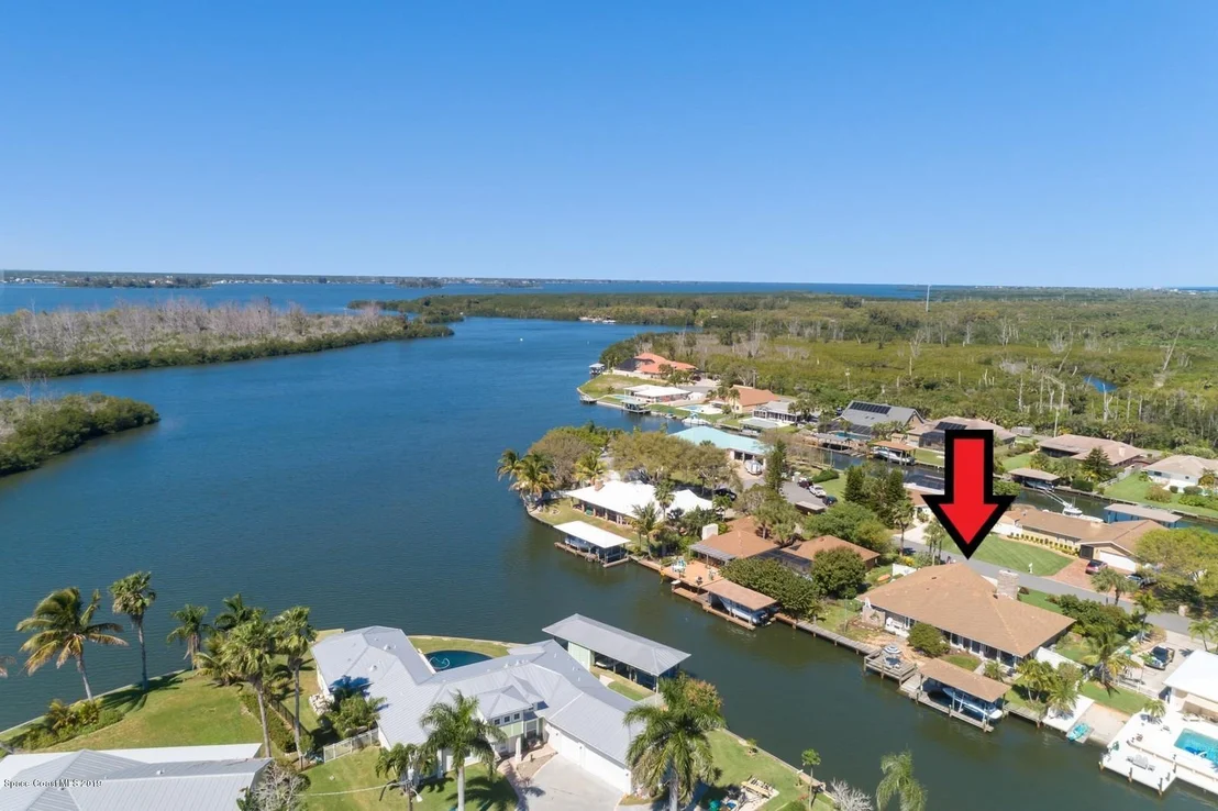 Photo of 419 Arrowhead Lane