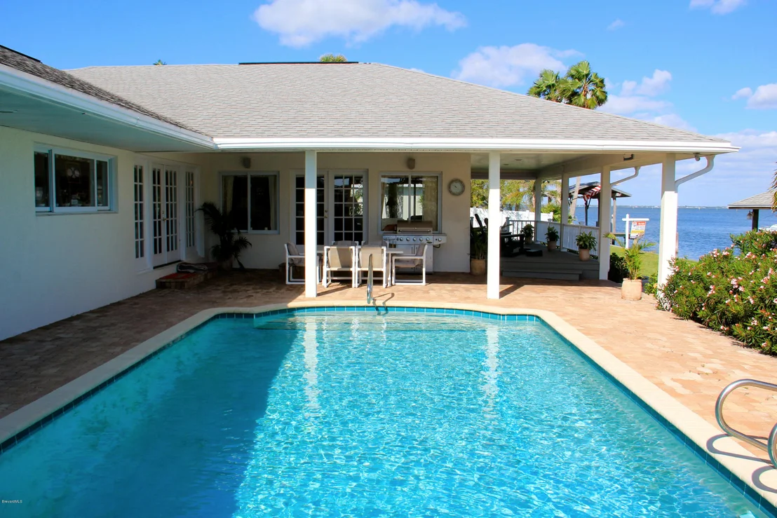 Photo of 452 Angelo Lane