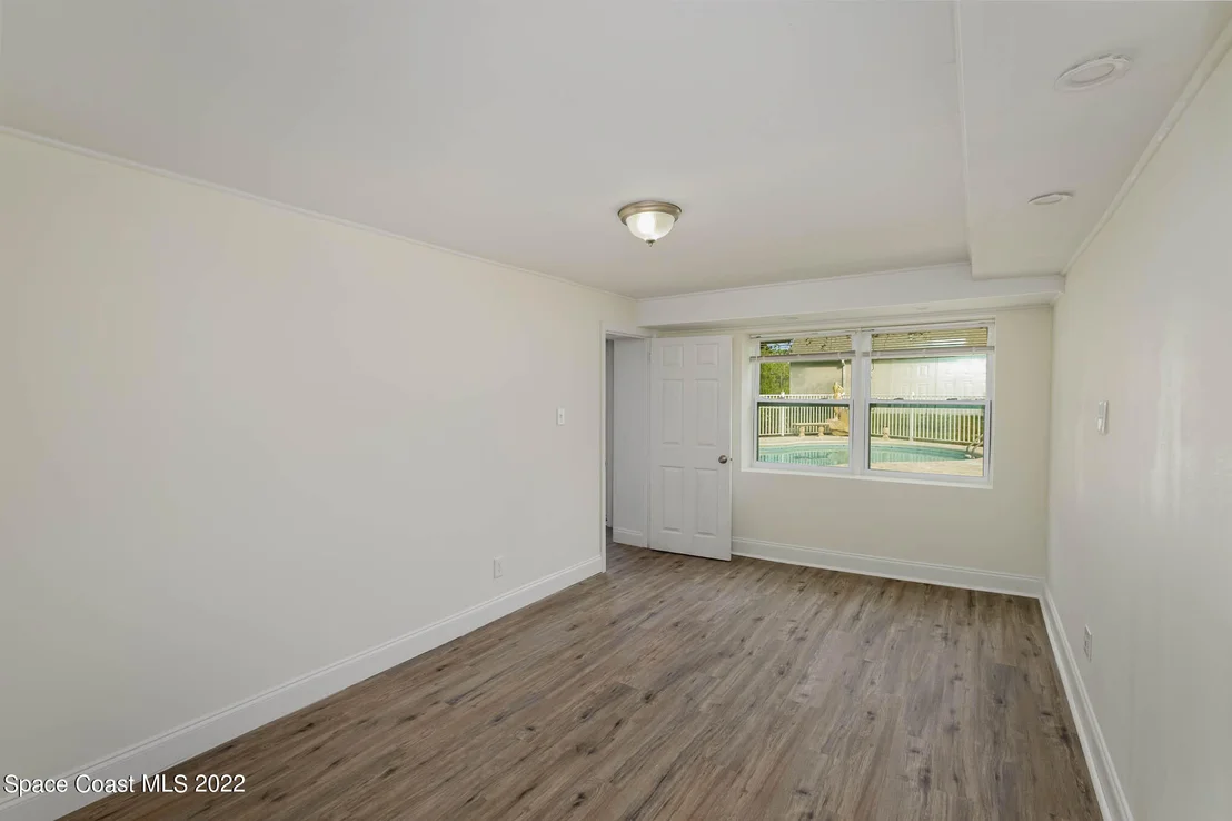 Photo of 9012 102nd Avenue