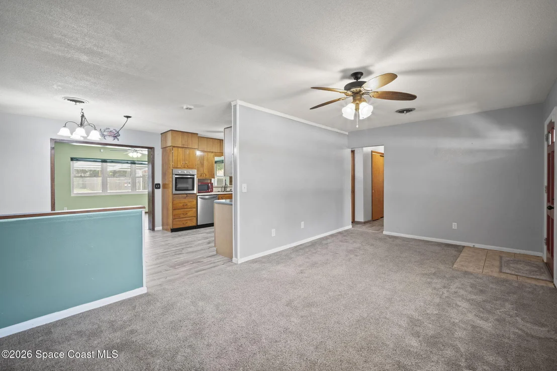 Photo of 2414 Greenway Drive