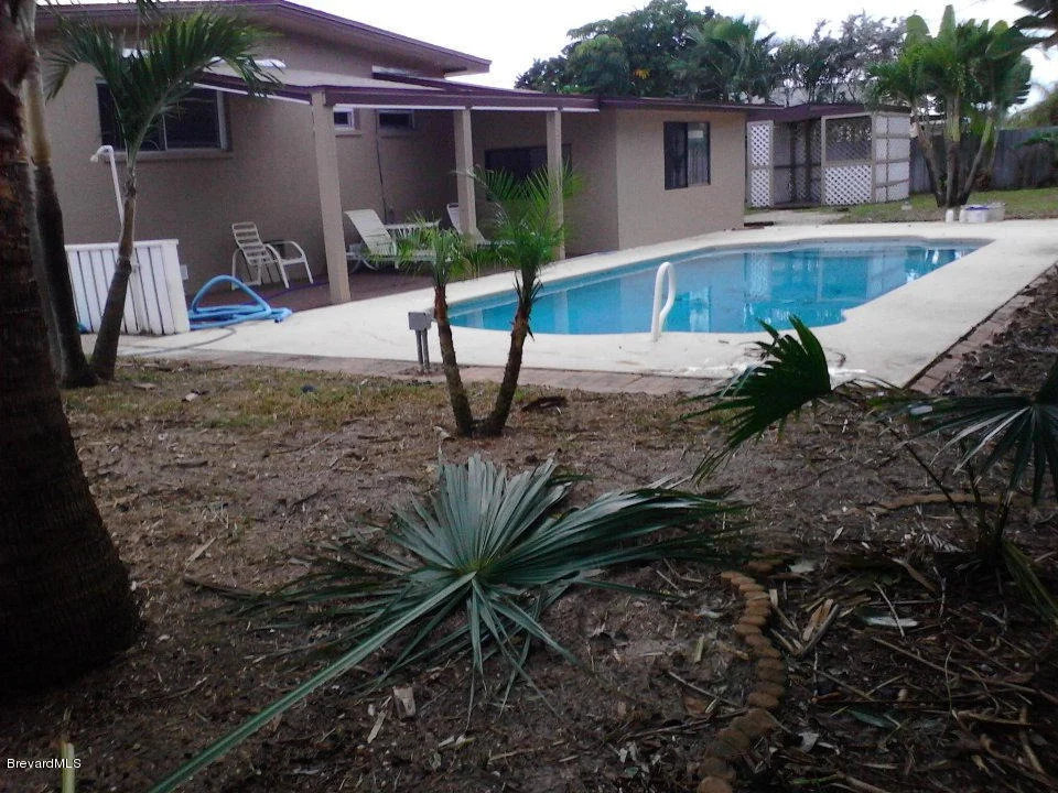 Photo of 2592 Putnam Drive