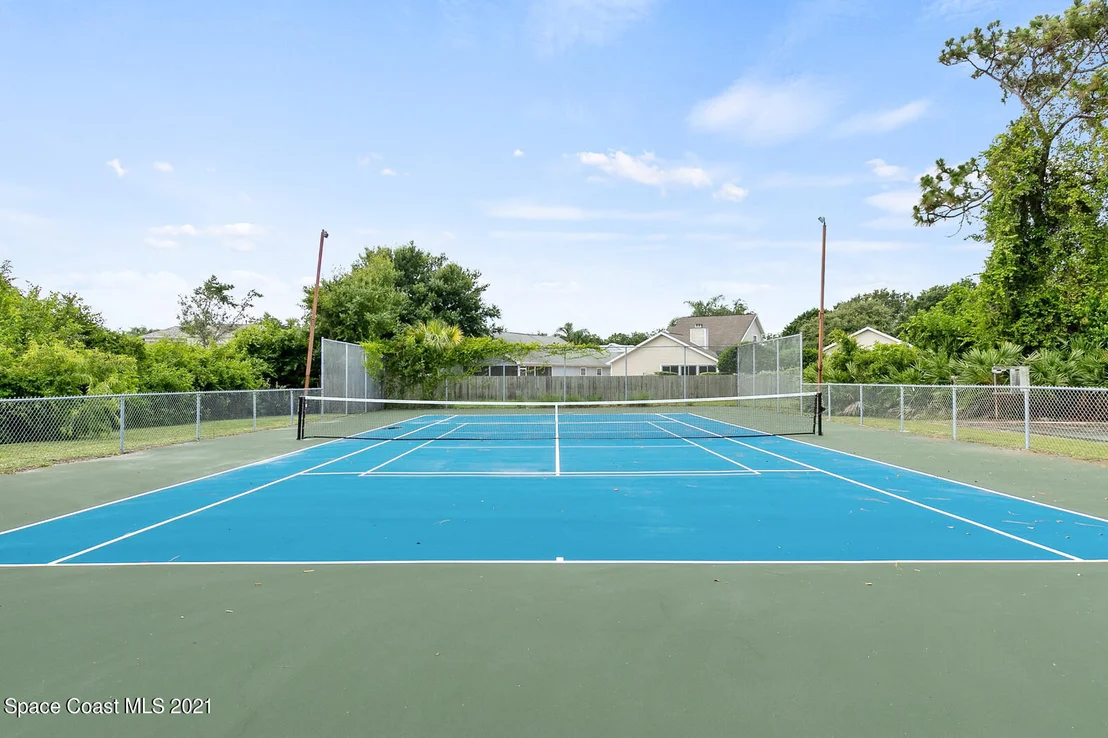 Photo of Unit 122 at 3001 Thrush Drive
