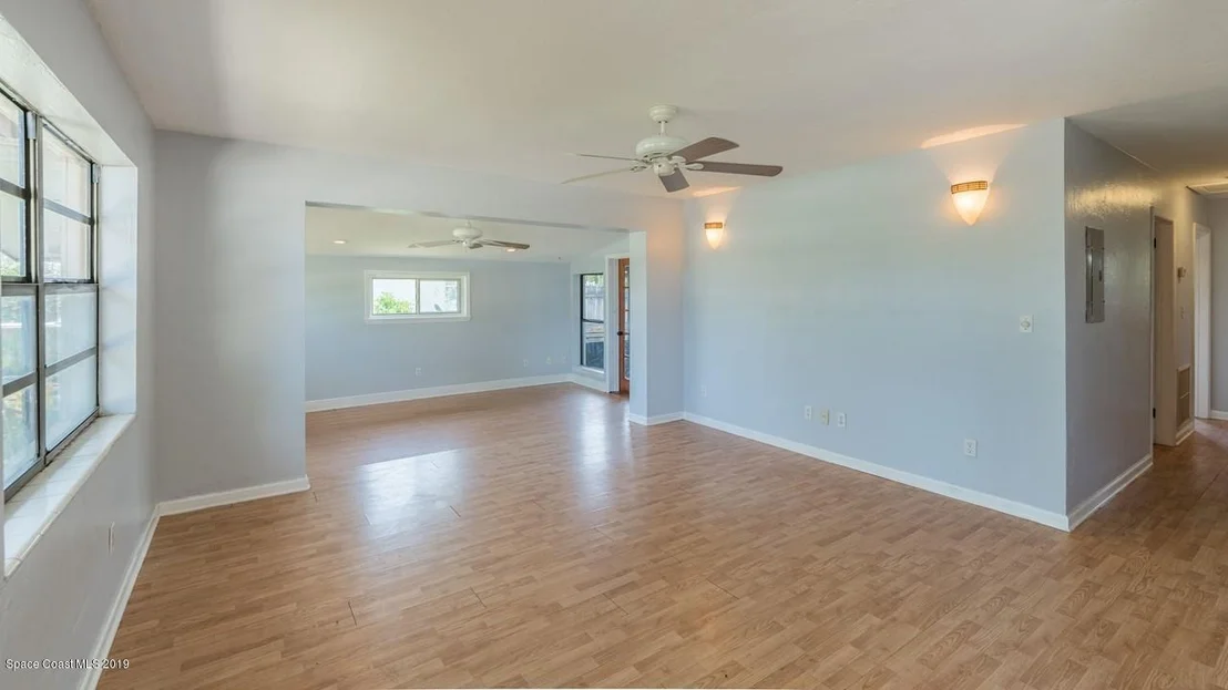 Photo of 2470 Coventry Road
