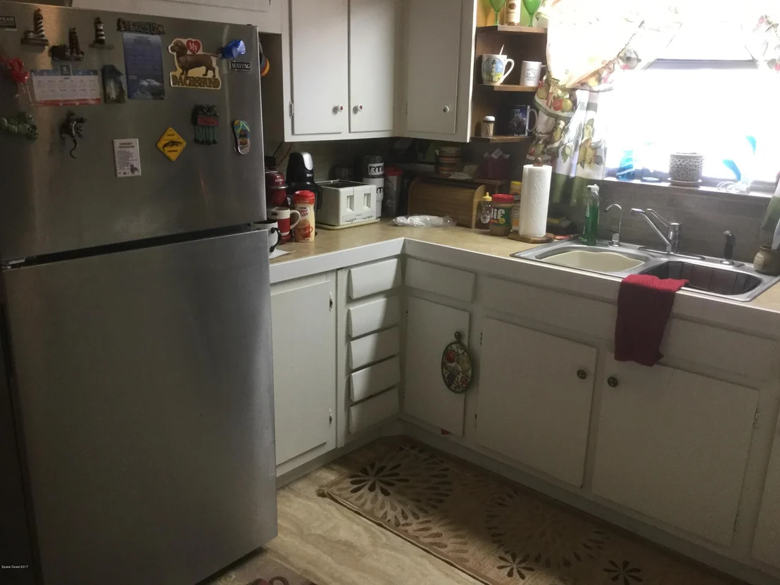 Photo of 1051 Alamanda Lane