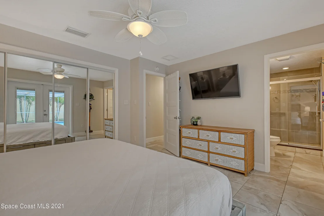 Photo of 325 Jupiter Drive