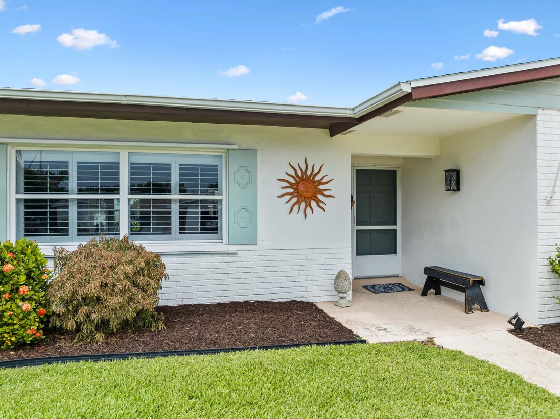 Photo of 420 Sparrow Drive