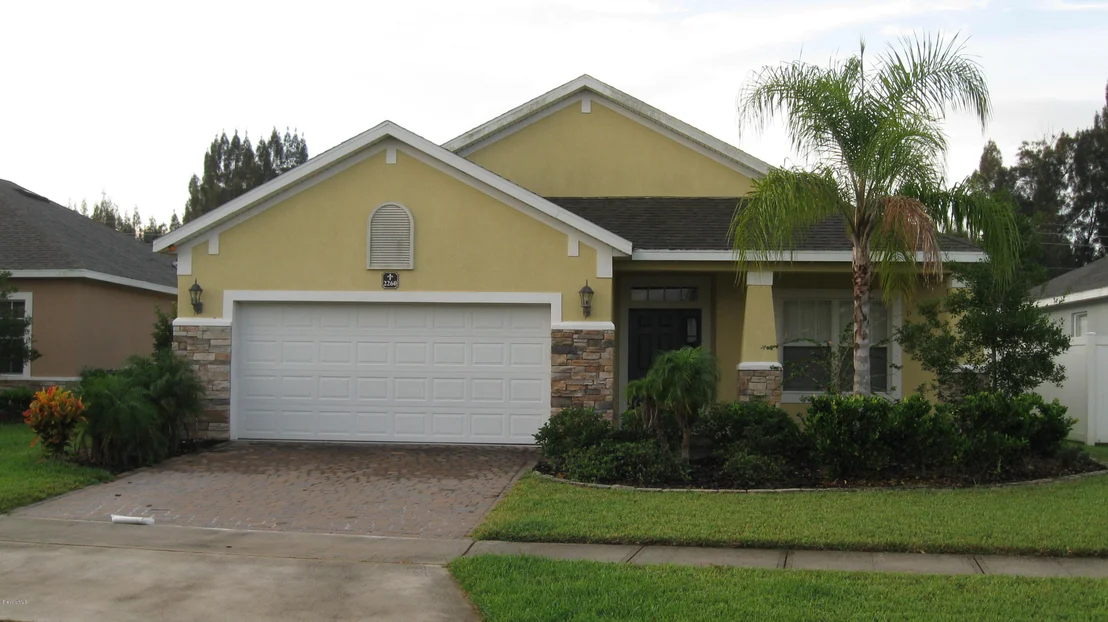 Photo of 2260 Bridgeport Circle