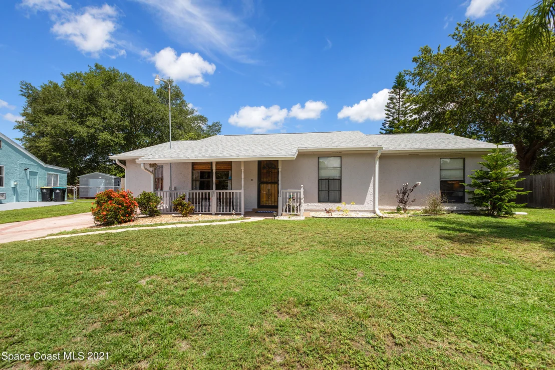 Photo of 1410 Creel Road NE